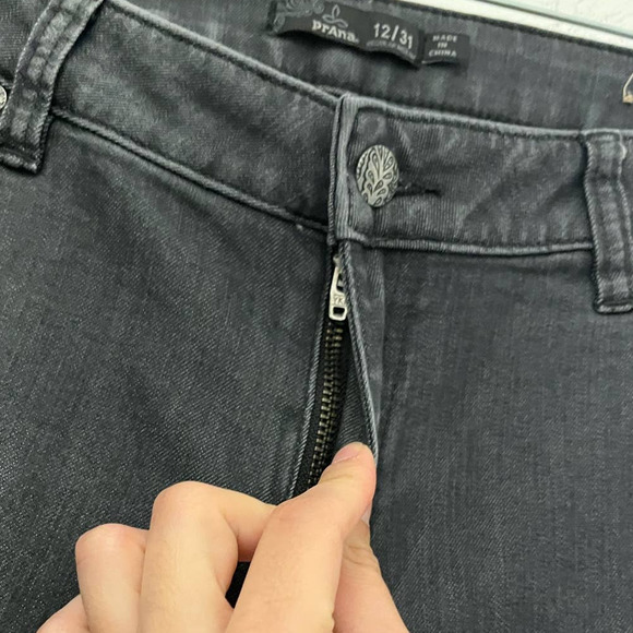 PrAna Jeans Women's Gray size 12 31 Straight Leg Jeans Organic Stretch - Picture 6 of 6